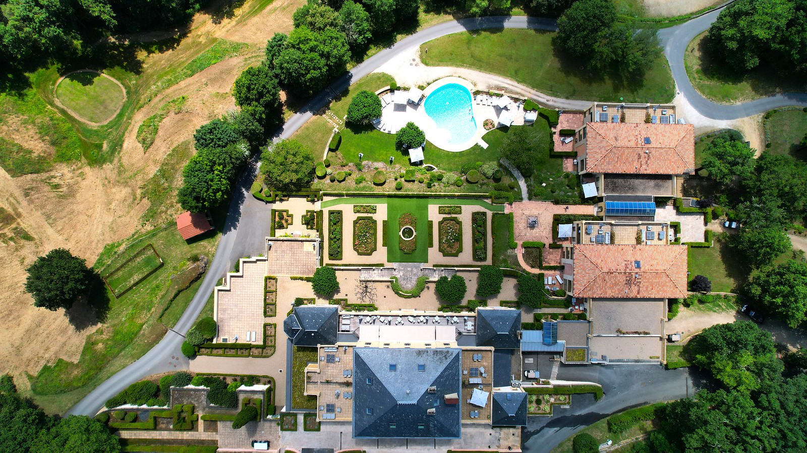 Romantic Weekend in France: 10 Hotels for a Getaway for Two