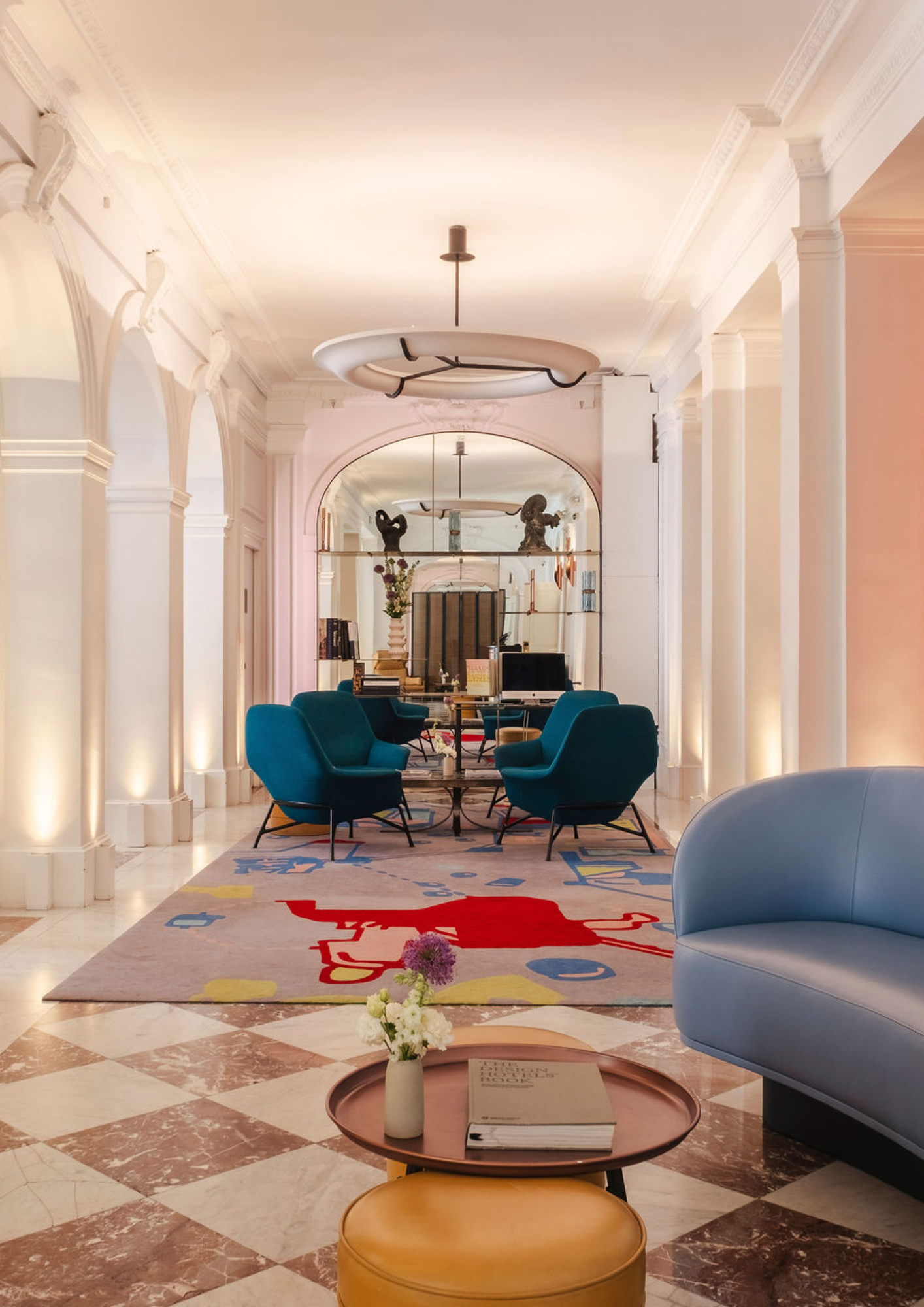 Le lobby de l'hôtel Vernet © BSignature