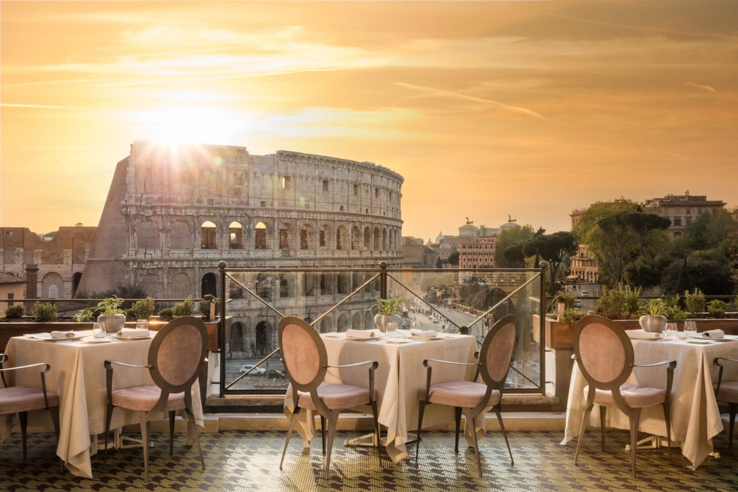Vue depuis la terrasse du restaurant de l'hôtel 5 étoiles à Rome © Palazzo Manfredi