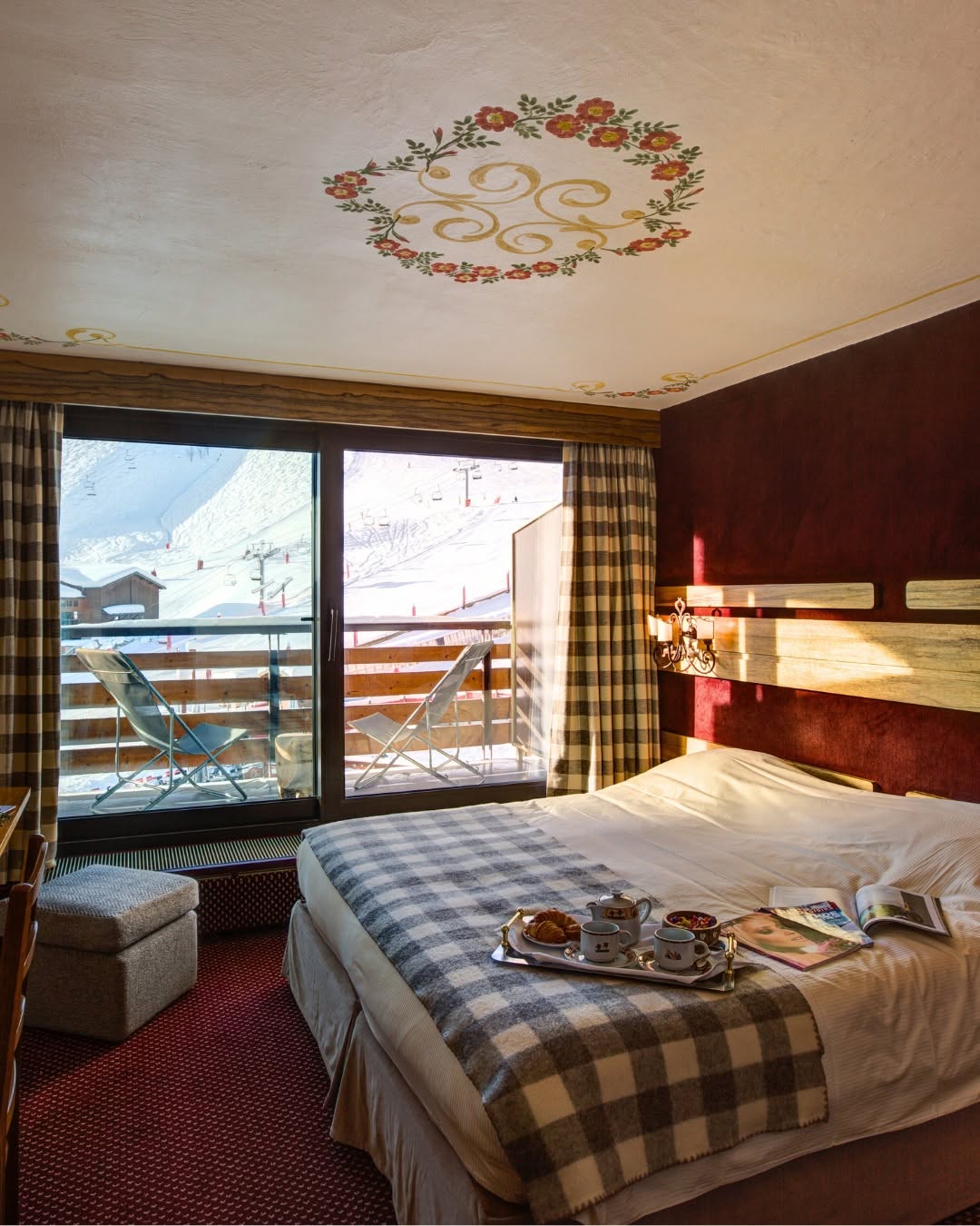 Aux pieds des pistes, l'hôtel de Méribel © hotelalpenruitor