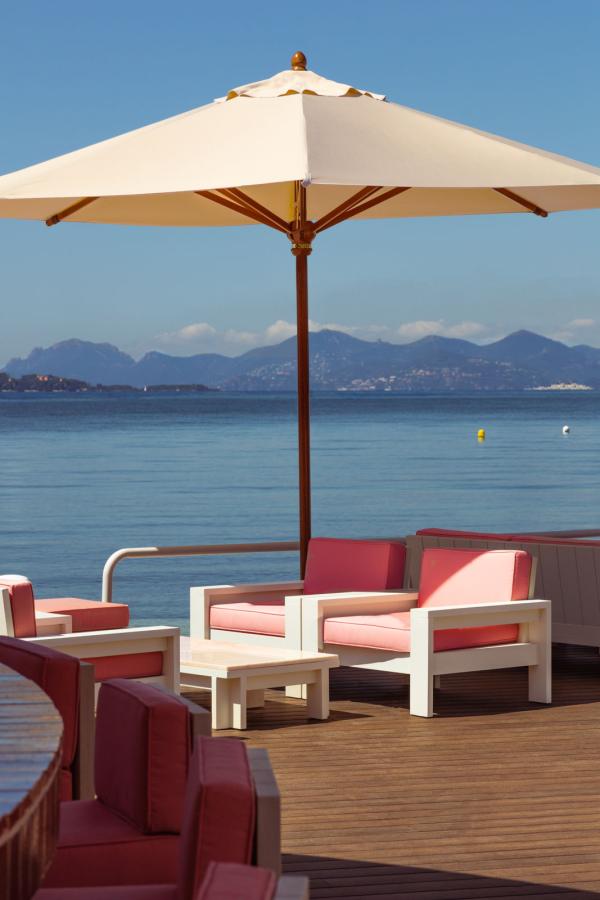 Cap d’Antibes Beach Hotel © @ADRESSESHOTELS-@JulieCharvin-@CdeSaint-Exupery@ACouroyer