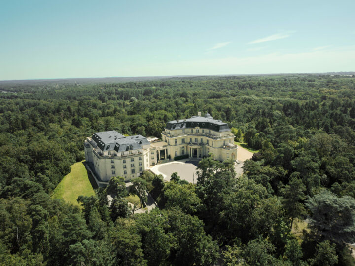 Château Hôtel Mont Royal Chantilly, un écrin princier en cœur de forêt et un très bel hotel spa proche de Paris