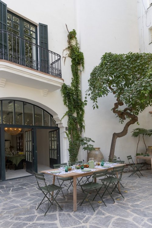 Cadaqués Village © Homanie