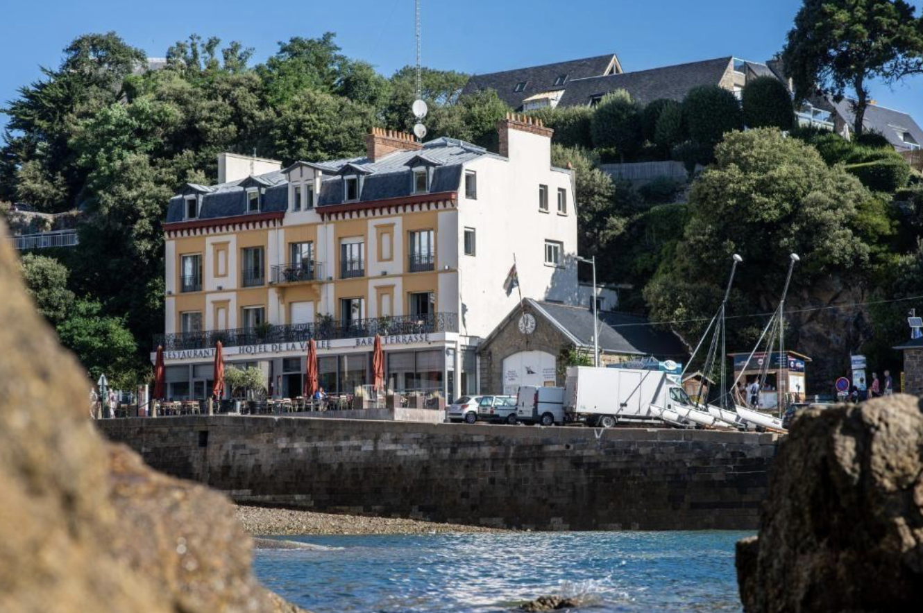 © Hôtel La Vallée
