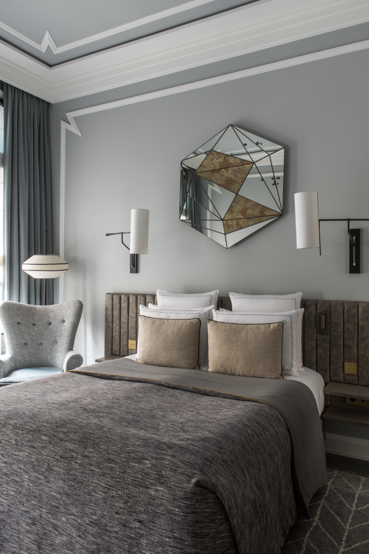 Une chambre de l'hôtel Nolinski Paris © Nolinski Paris