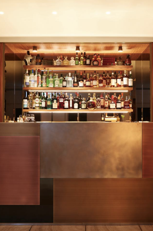 Le bar de l'hôtel © Villa des Prés