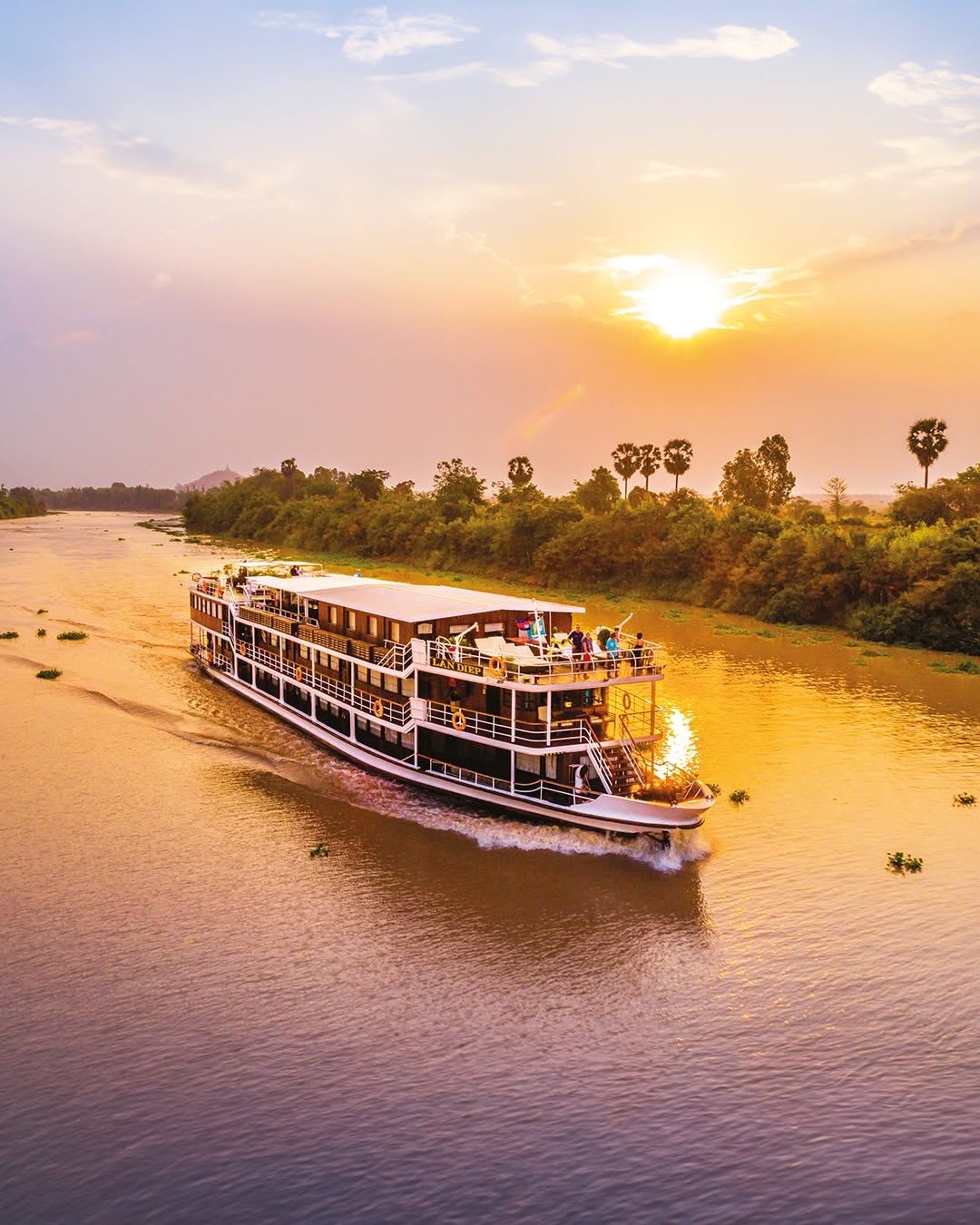 Faire une croisière de luxe avec CroisiEurope © Live Studio © Mardy Suong