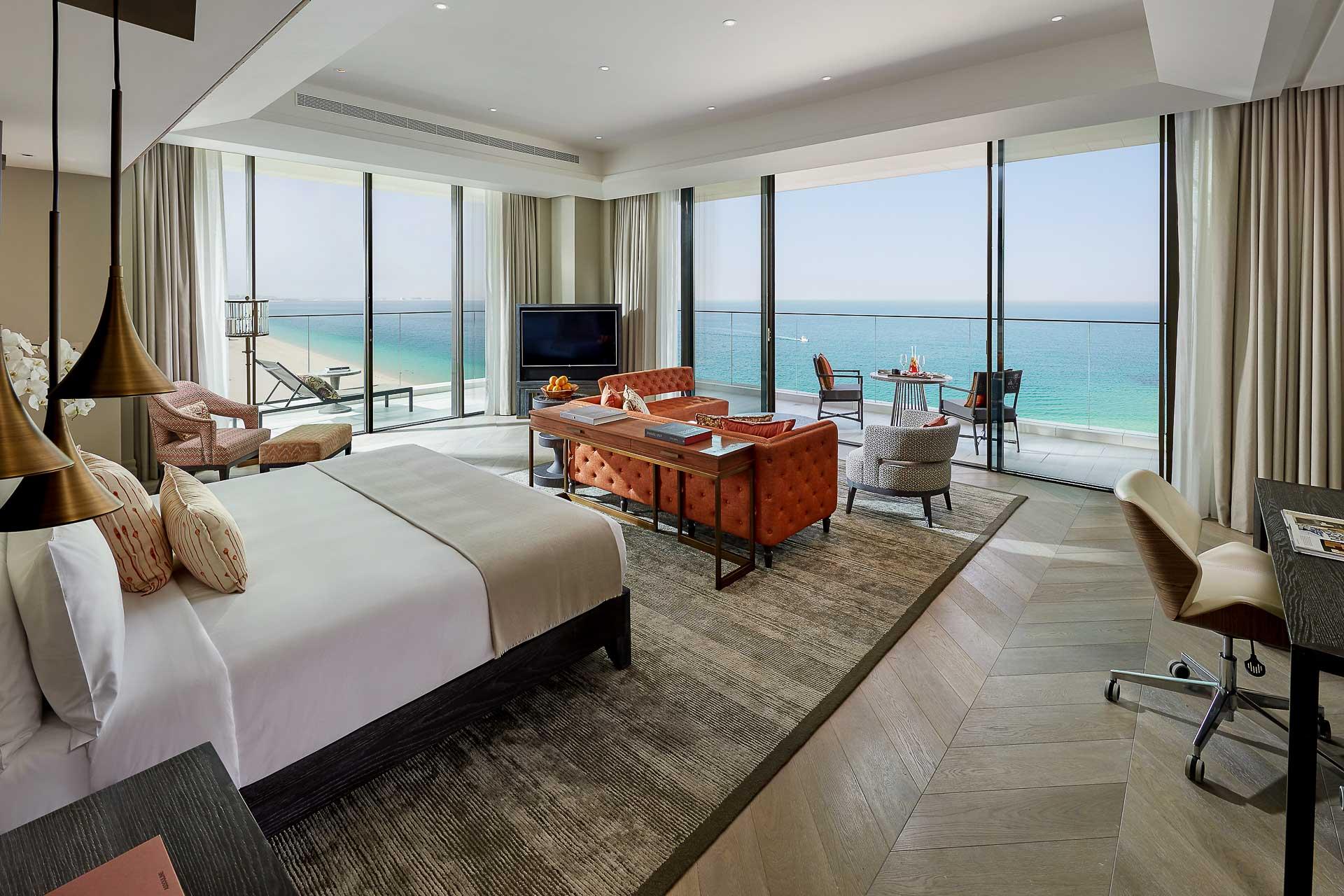La chambre avec vue d’une Mandarin Sea Front Suite © MOHG