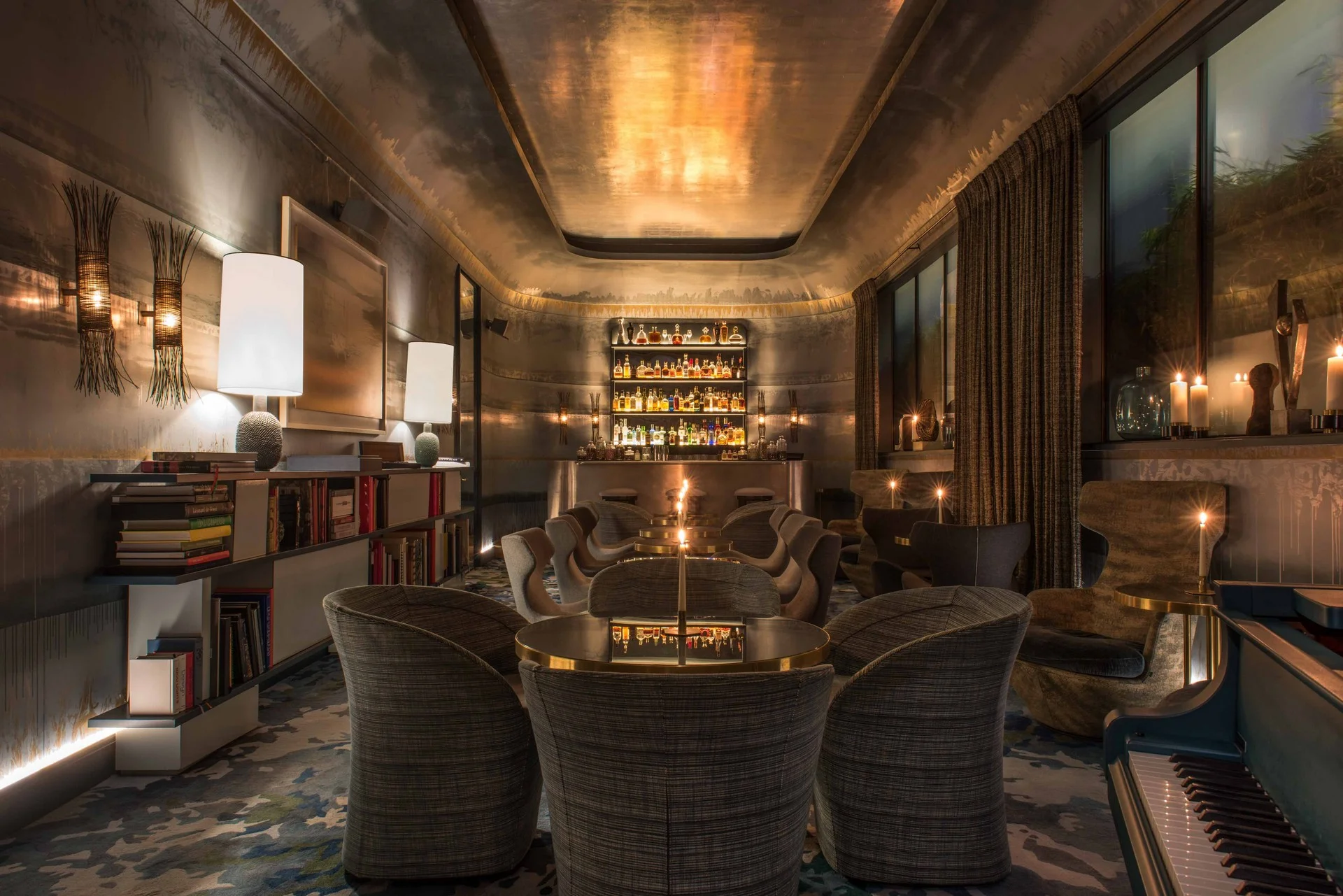 Le bar de l'hôtel 5 étoiles à Paris le Nolinski Paris © Guillaume de Laubier
