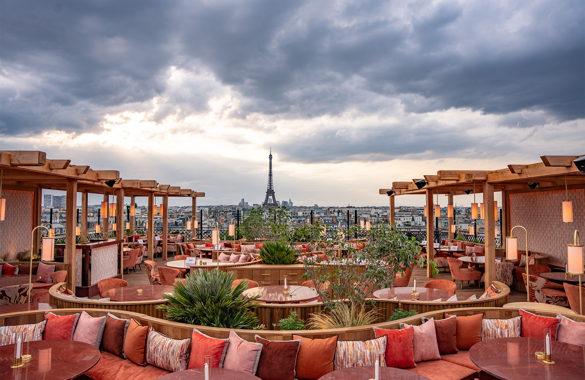 Rooftop vue Tour Eiffel de l'hôtel Sax