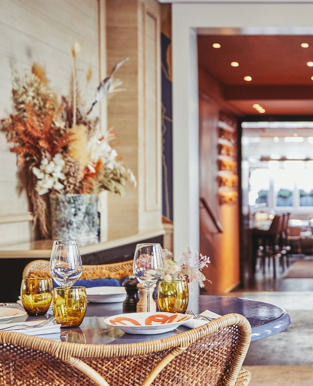 Une table du Café 52 © Grand Hôtel du Palais Royal