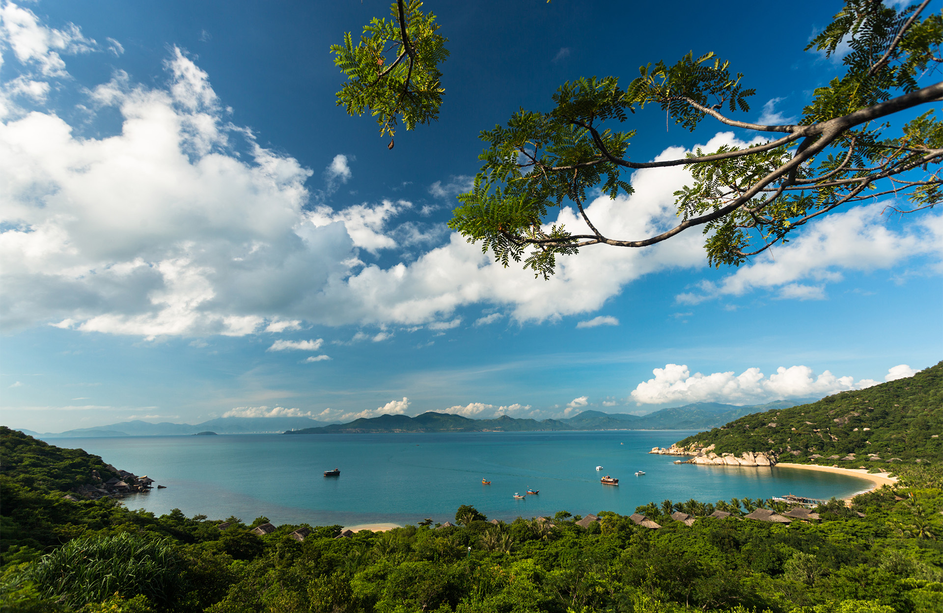 7 Luxury Hotels in Asia That Put Nature at the Heart of Your Stay