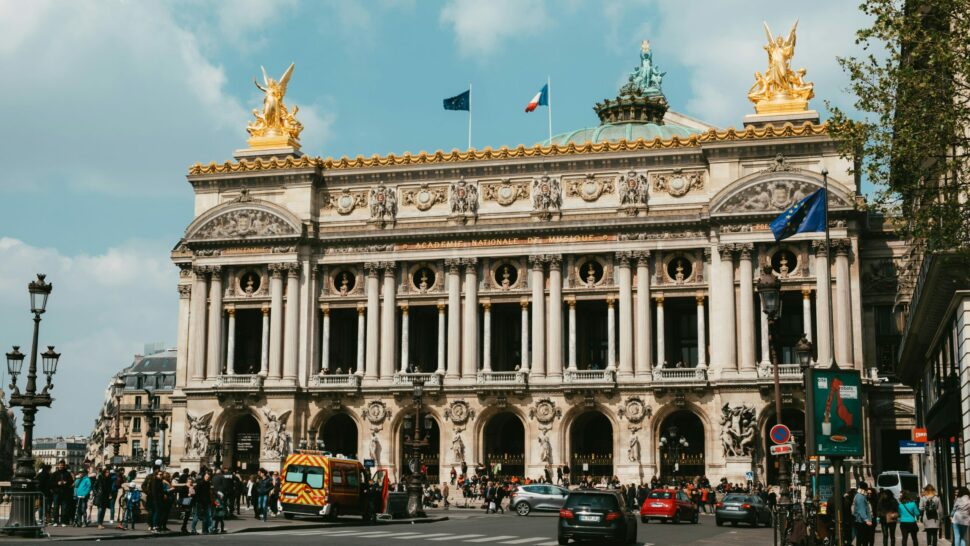 Palais Garnier, quartier Opéra © Caleb Maxwell