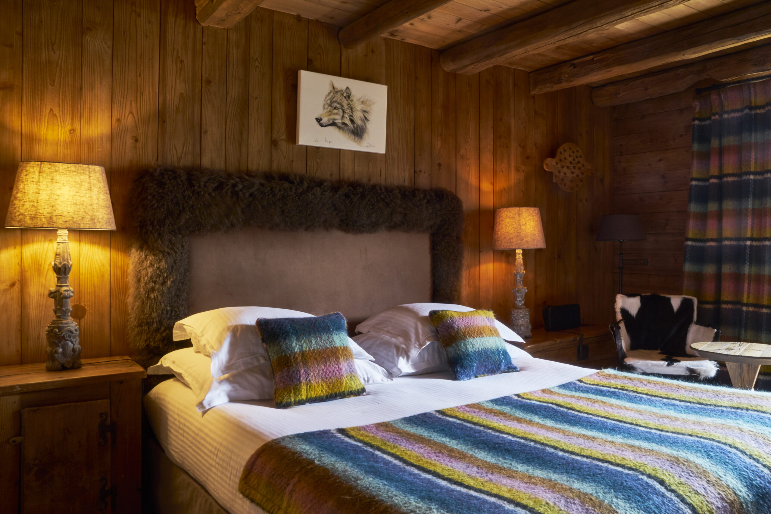 Une chambre dans l'hôtel à Megève pour des vacances au ski © Maison Sibuet