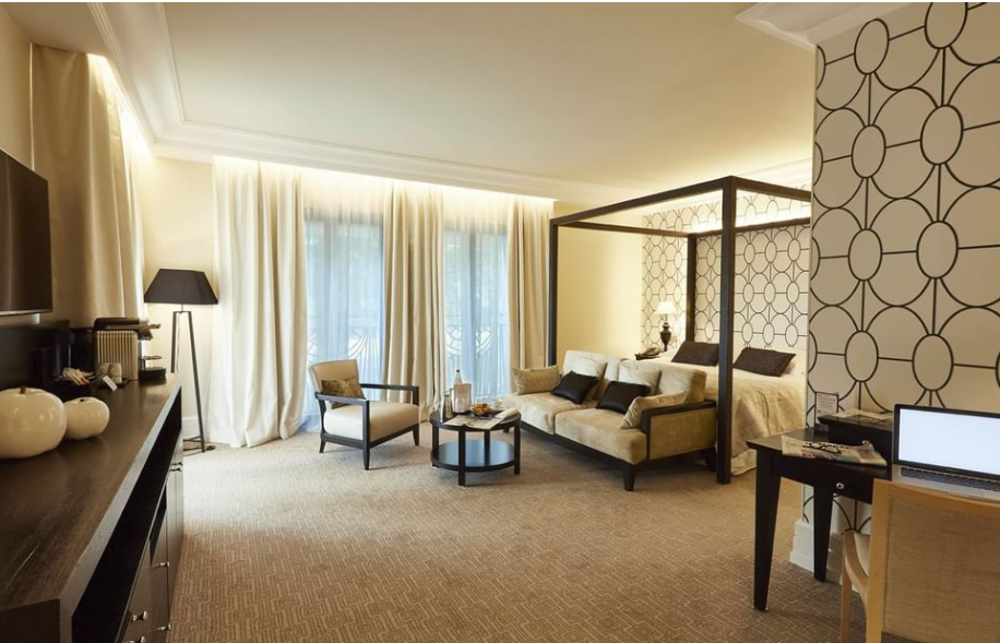 © Hôtel & Spa Le Pavillon