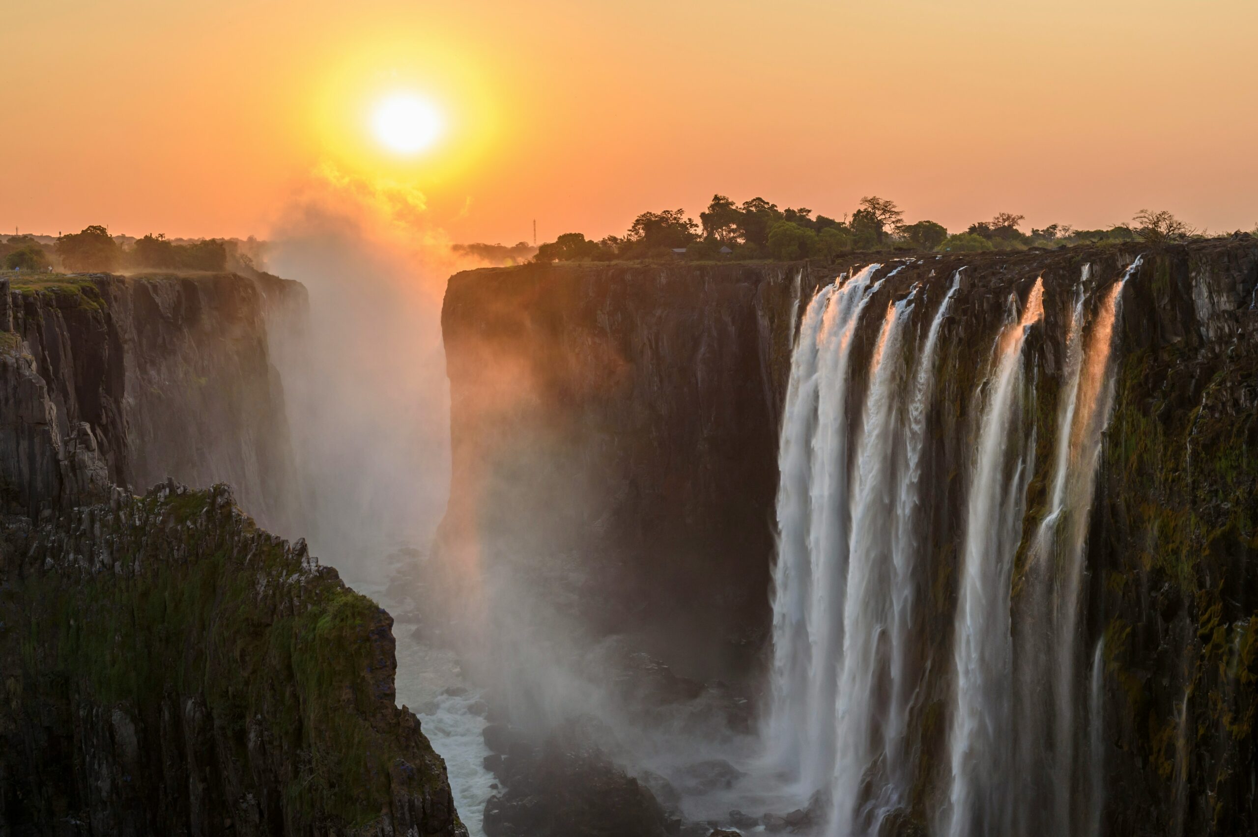 Les plus beaux sfaris en Namibie, découvrir Victoria Falls avec Secret Namibia © Sammy Wong