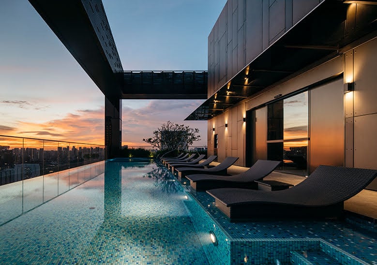 Le Sky Pool de l'hôtel © Clan Hotel