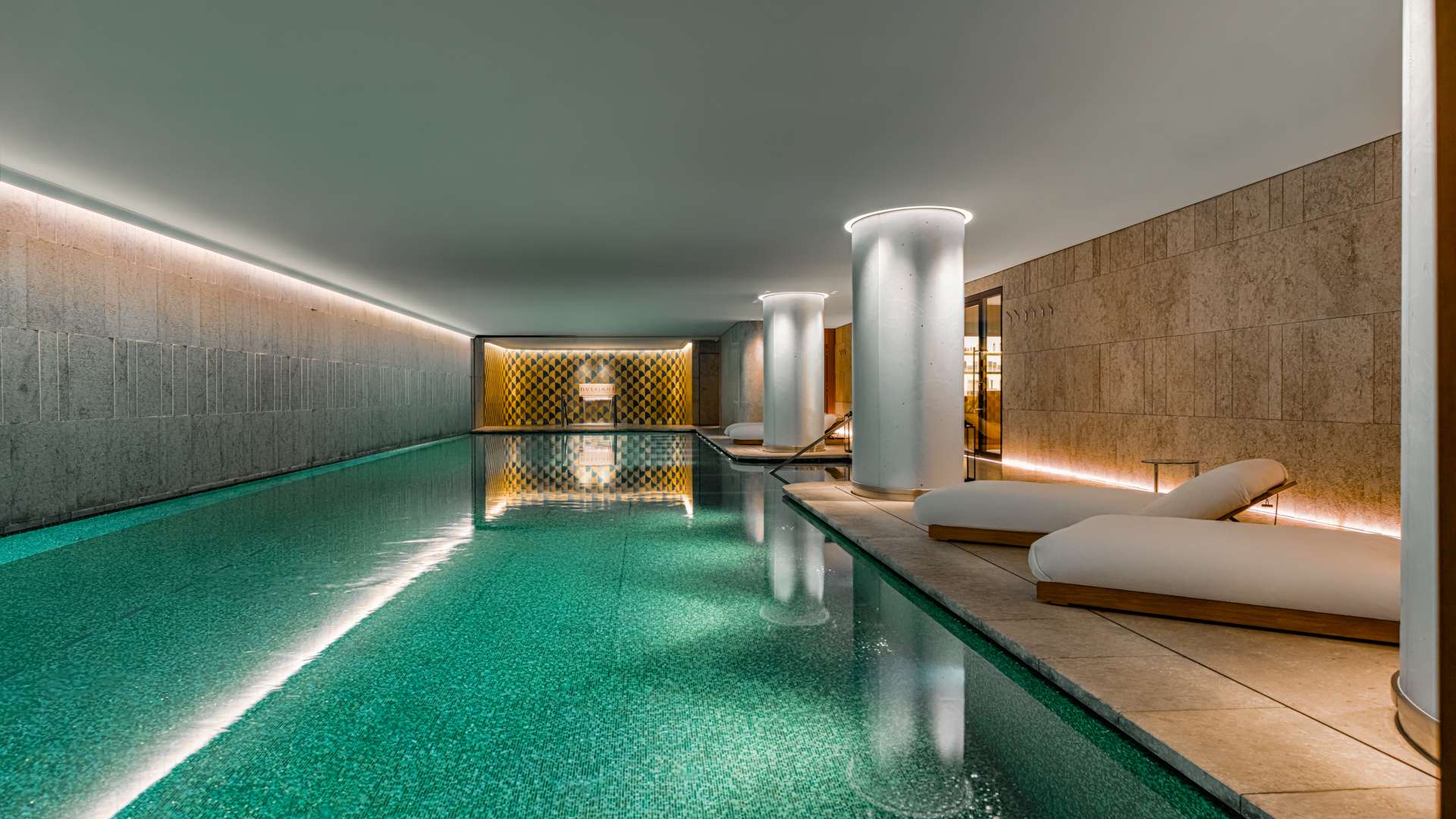 One of the most beautiful hotel pools in Paris, © Bvlgari Hotel
